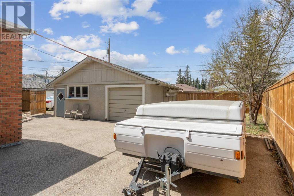 Single Family House Bungalow for Sale in  Beaupre Crescent NW Bowness Calgary 