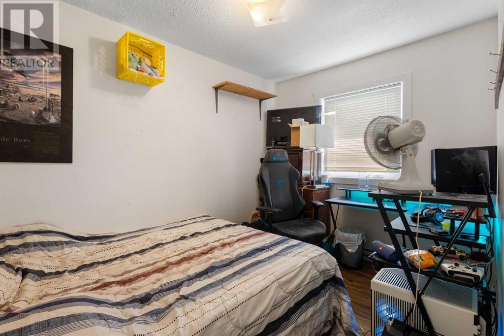 Single Family House Bungalow for Sale in   Street NW Bowness Calgary 
