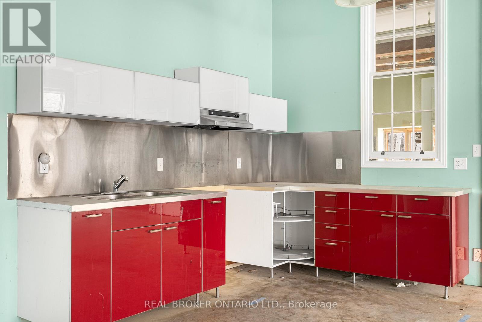 Photo 18 of 170 1 Sherbrooke Street E, Perth ON