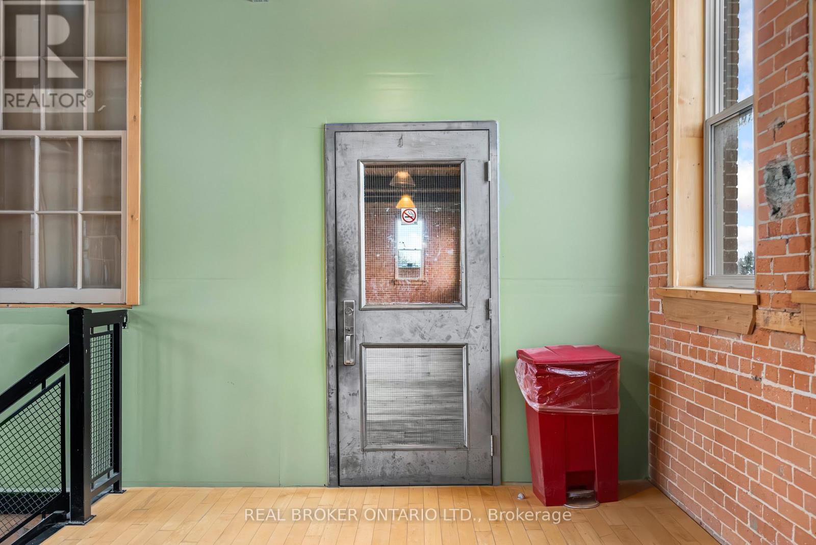 Photo 15 of 250 1 Sherbrooke Street E, Perth ON