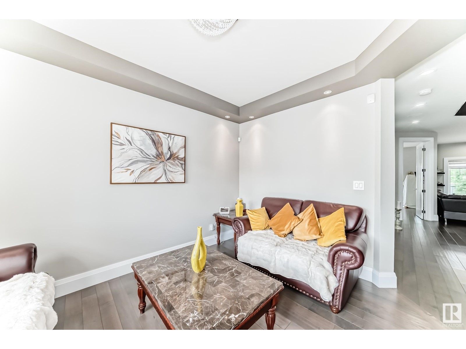 Photo 19 of 5342 Mullen Bn Nw, Edmonton AB