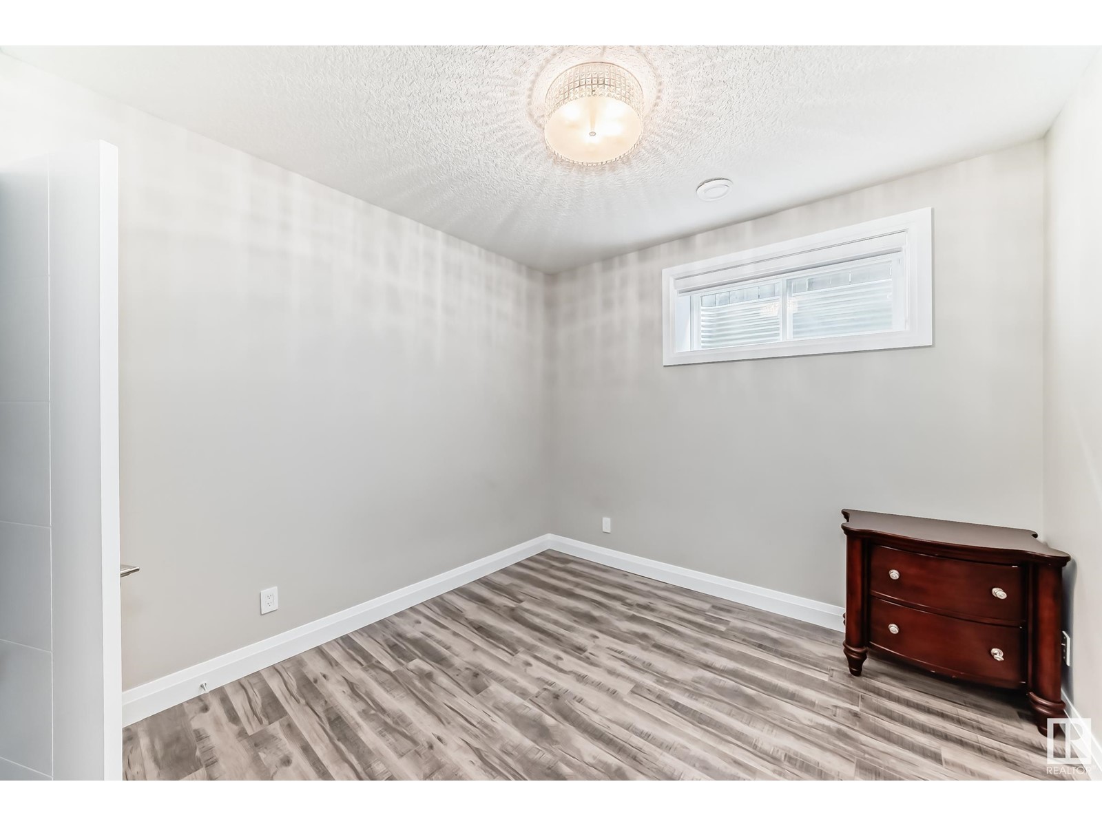 Photo 71 of 5342 Mullen Bn Nw, Edmonton AB