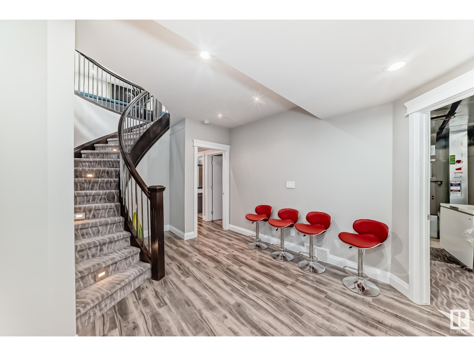 Photo 59 of 5342 Mullen Bn Nw, Edmonton AB