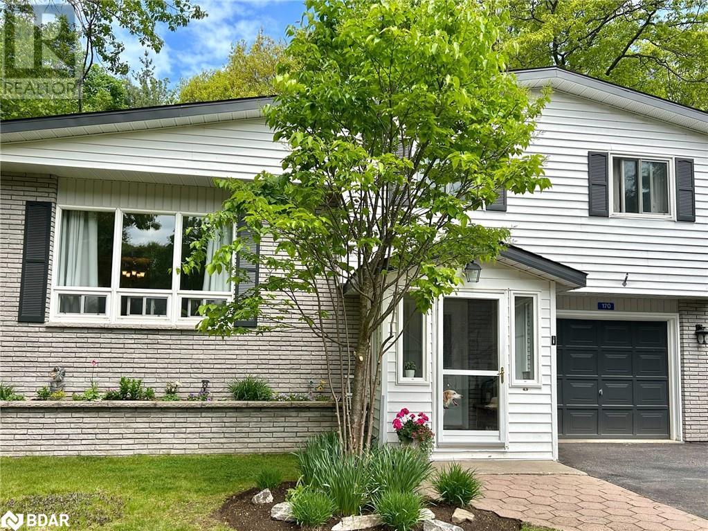 Photo 3 of 170 Tiffany Trail, Gravenhurst ON