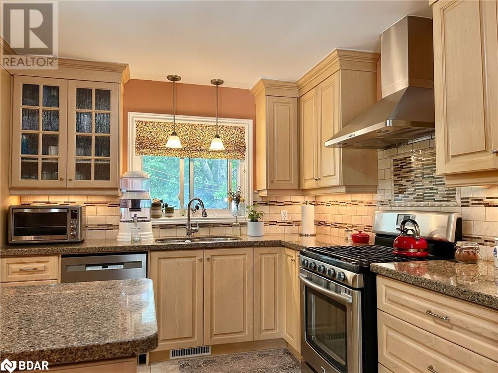 Photo 9 of 170 Tiffany Trail, Gravenhurst ON