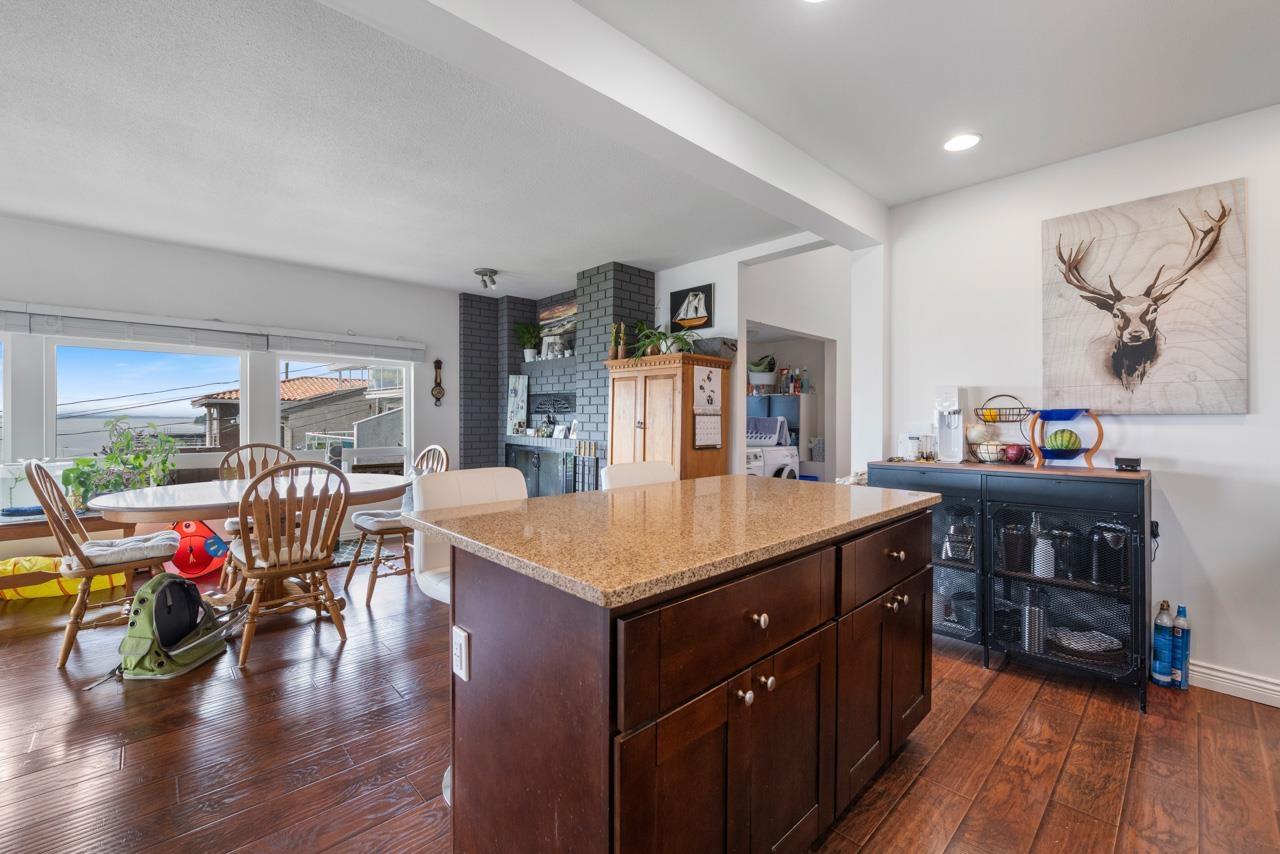 15135 COLUMBIA AVENUE, White Rock