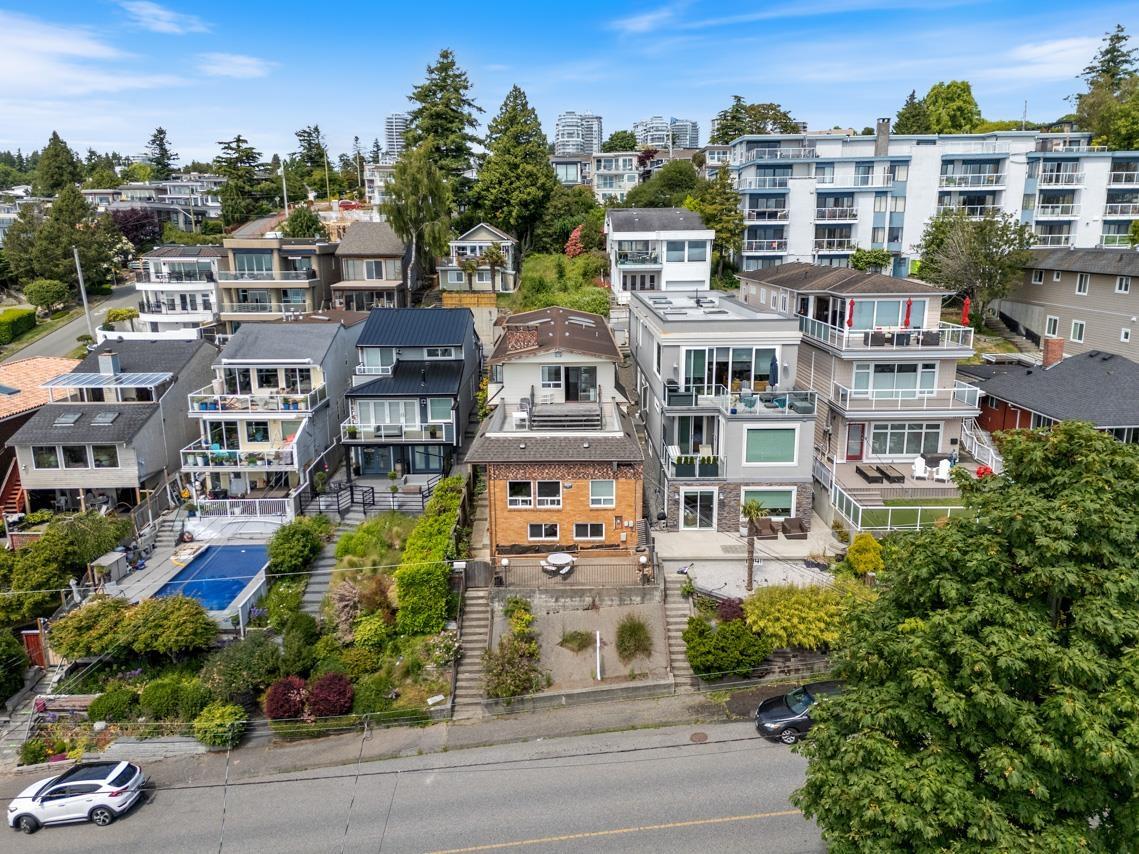 15135 COLUMBIA AVENUE, White Rock