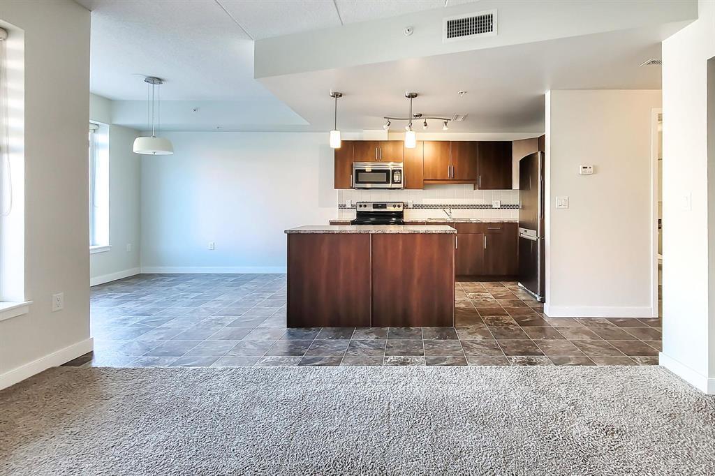 Photo 8 of 208 25 Amy Street, Winnipeg MB