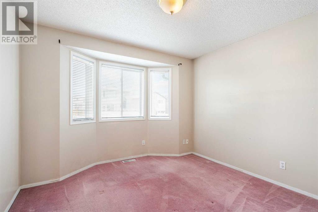Single Family House 4 Level for Sale in  Harvest Gold Circle NE Harvest Hills Calgary 