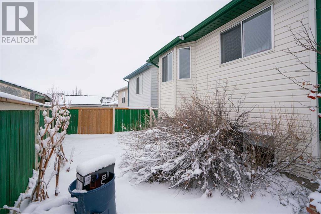 Single Family House 4 Level for Sale in  Harvest Gold Circle NE Harvest Hills Calgary 