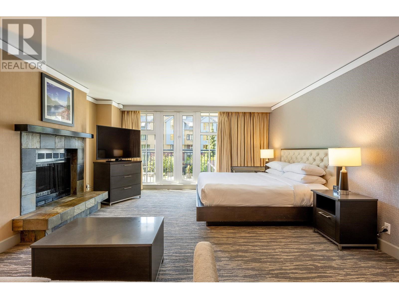 210/212 4050 WHISTLER WAY, Whistler
