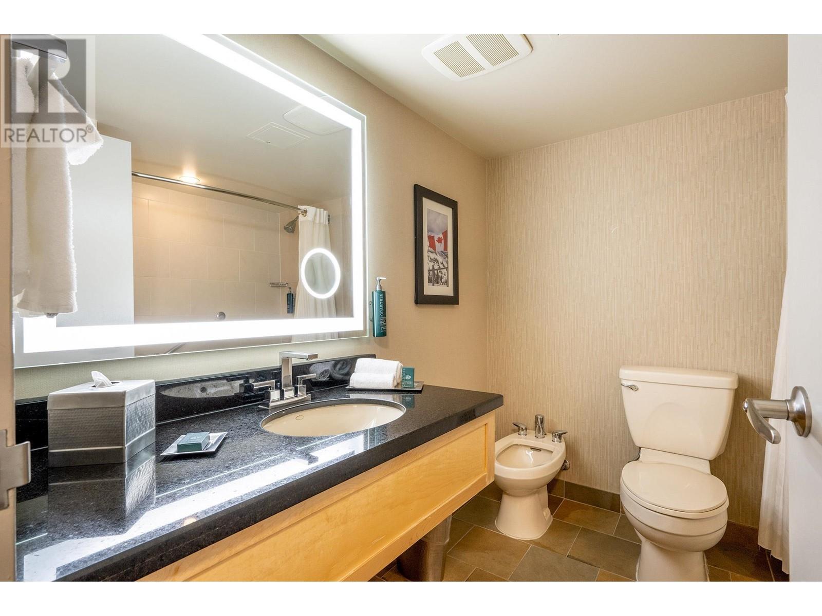 210/212 4050 WHISTLER WAY, Whistler
