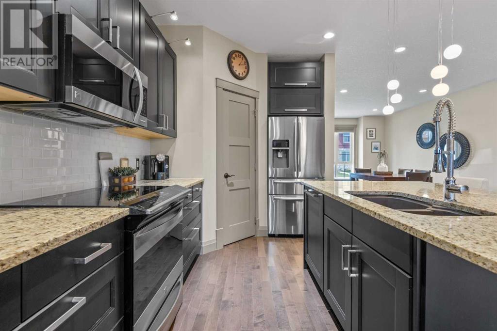 Single Family House for Sale in   Street NW Bowness Calgary 