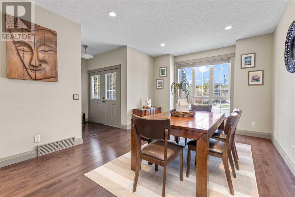 Single Family House for Sale in   Street NW Bowness Calgary 