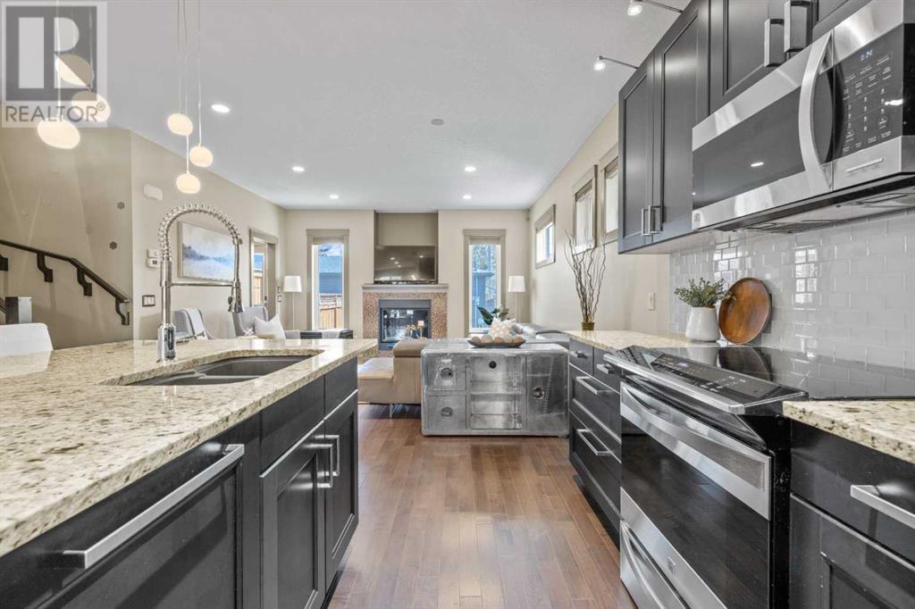 Single Family House for Sale in   Street NW Bowness Calgary 