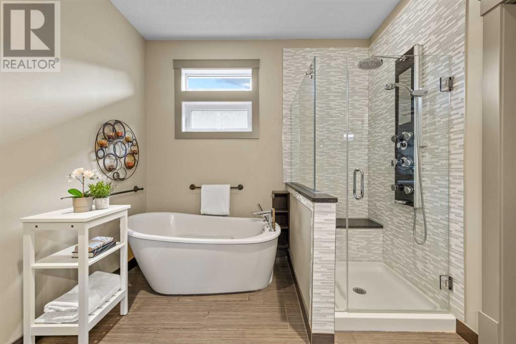 Single Family House for Sale in   Street NW Bowness Calgary 