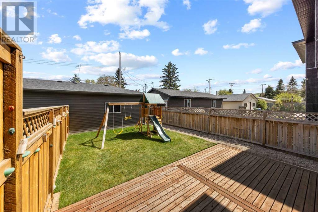Single Family House for Sale in   Street NW Bowness Calgary 