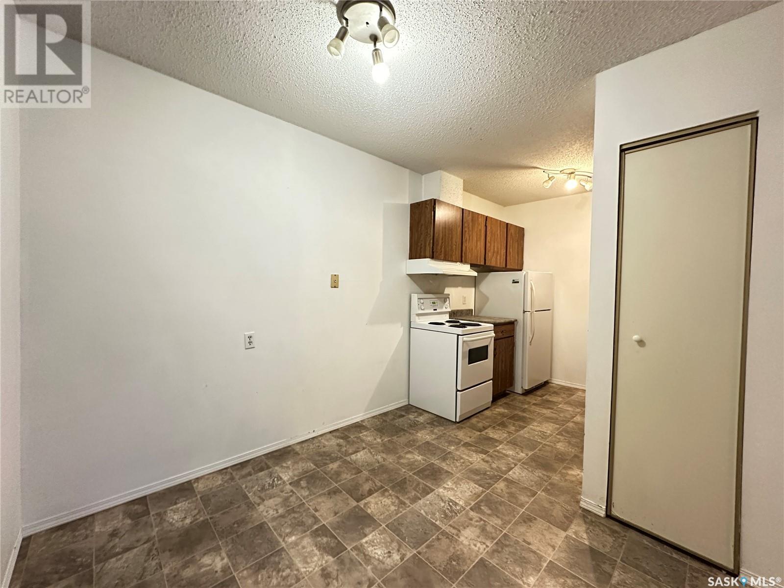 Single Family House Low rise for Sale in   Tait COURT Saskatoon 
