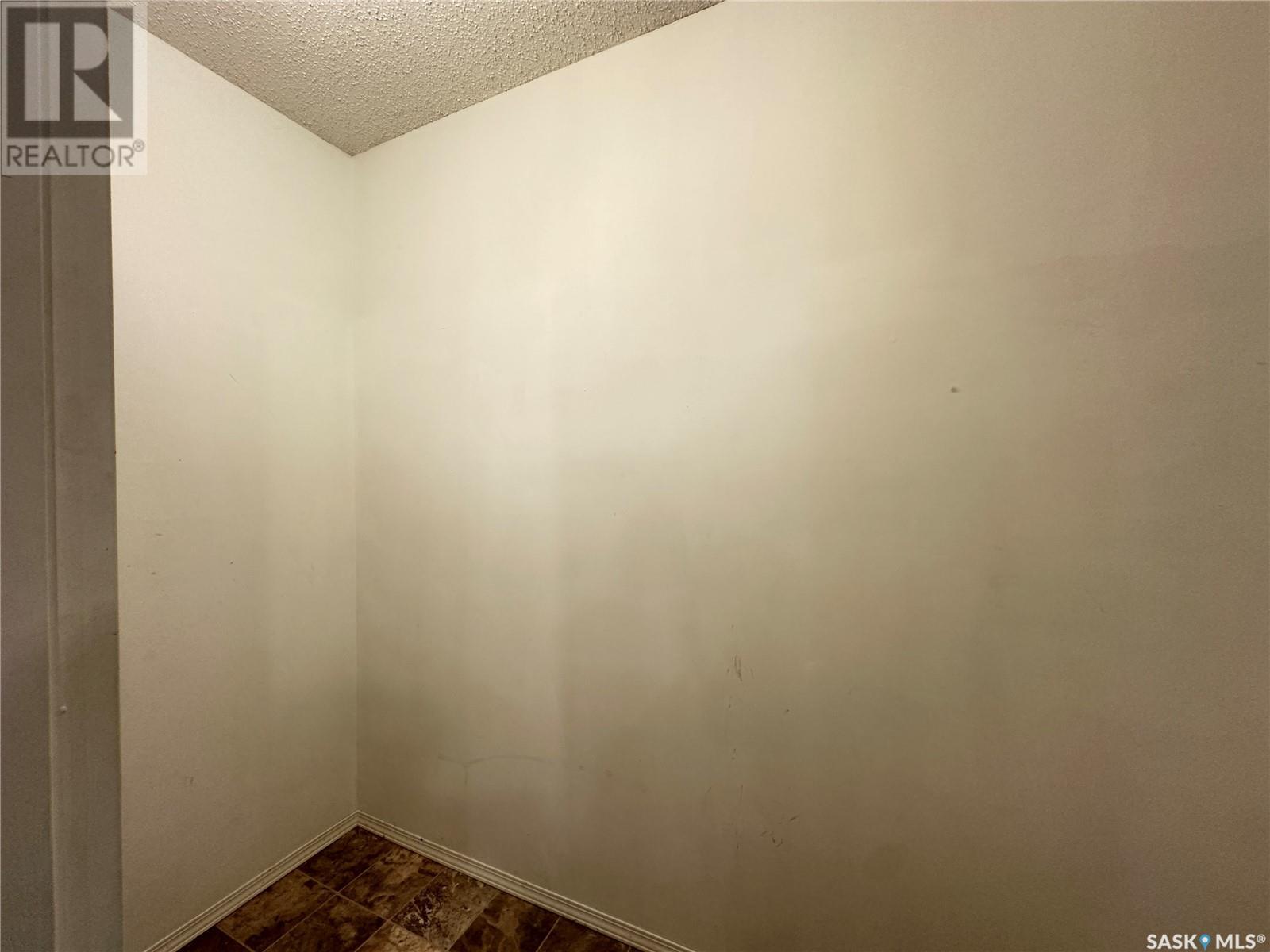 Single Family House Low rise for Sale in   Tait COURT Saskatoon 