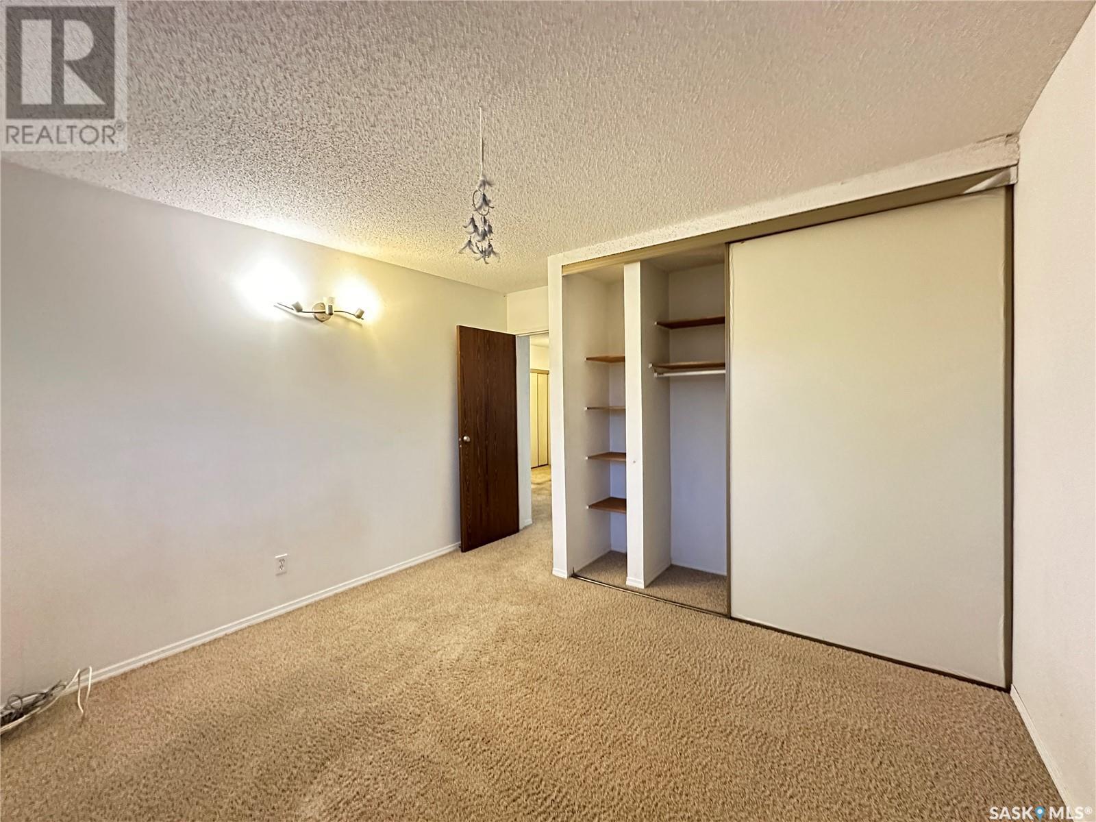 Single Family House Low rise for Sale in   Tait COURT Saskatoon 