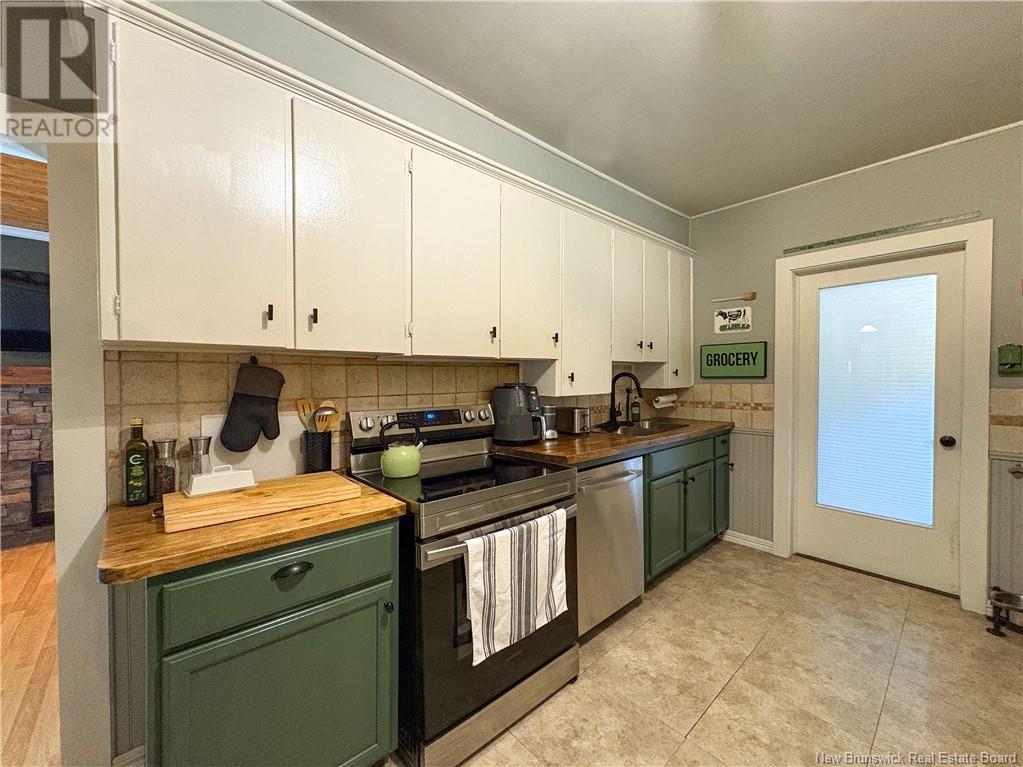 Photo 13 of 124 Riverview Drive, Florencevillebristol NB