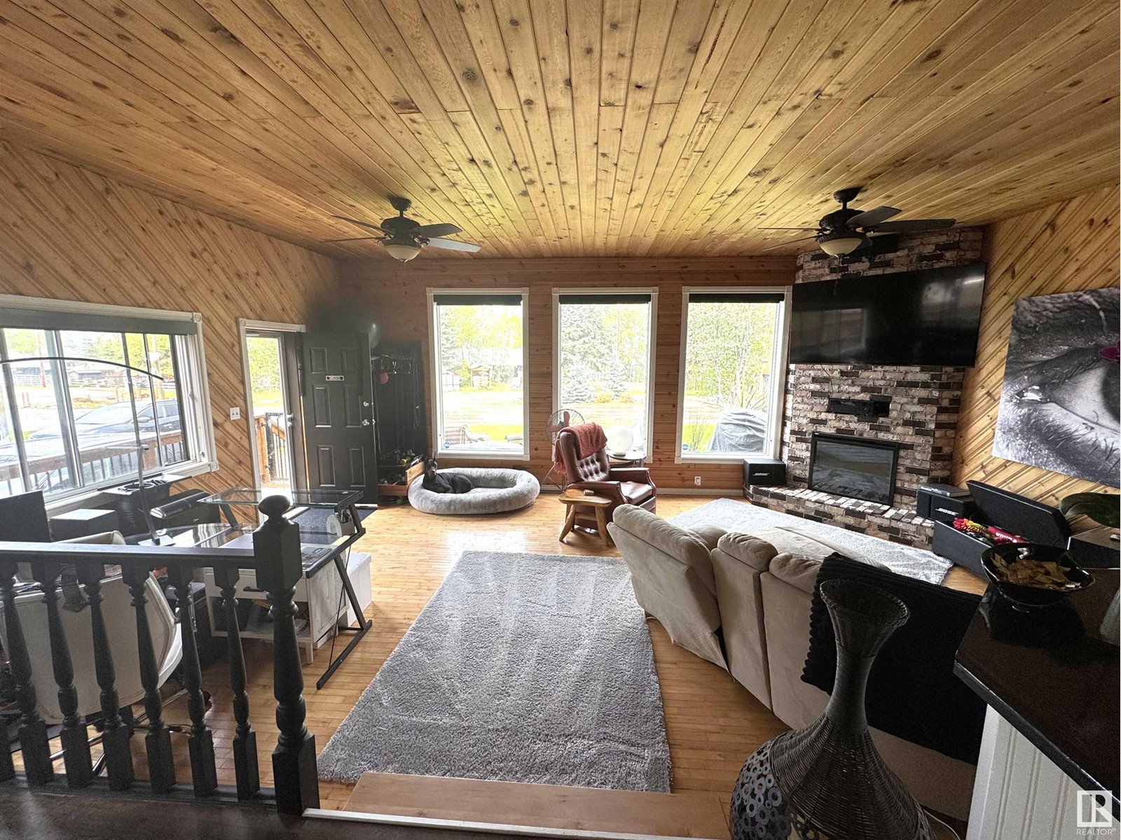 Photo 7 of 213 Crystal Springs Dr, Rural Wetaskiwin County AB