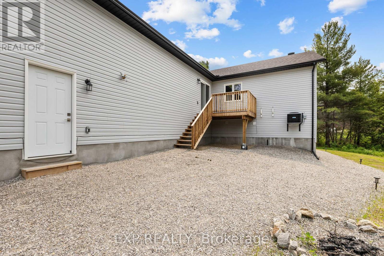 Photo 30 of 292 James Andrew Way, Beckwith ON