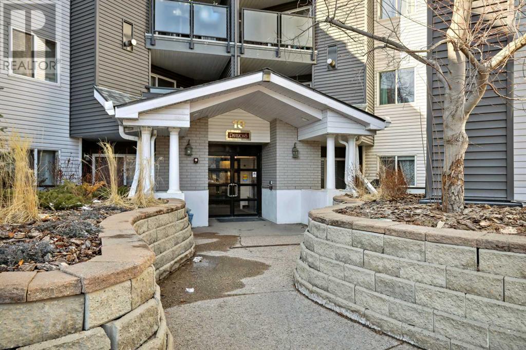 210, 10 Sierra Morena Mews SW, Calgary, Alberta