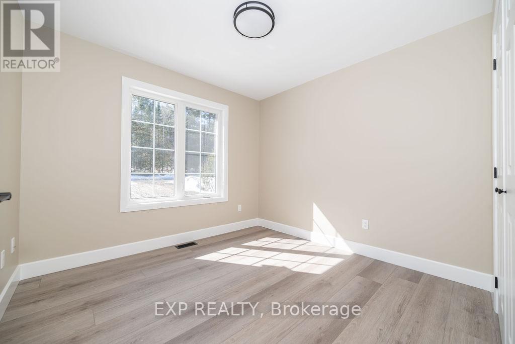 Photo 20 of 912 Burnstown Road, Mcnab Braeside ON