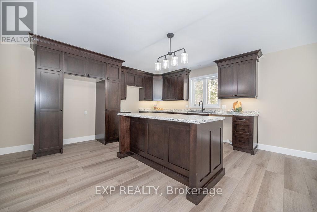 Photo 31 of 912 Burnstown Road, Mcnab Braeside ON
