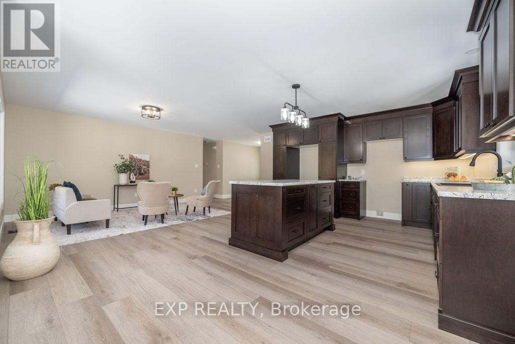 Photo 38 of 912 Burnstown Road, Mcnab Braeside ON