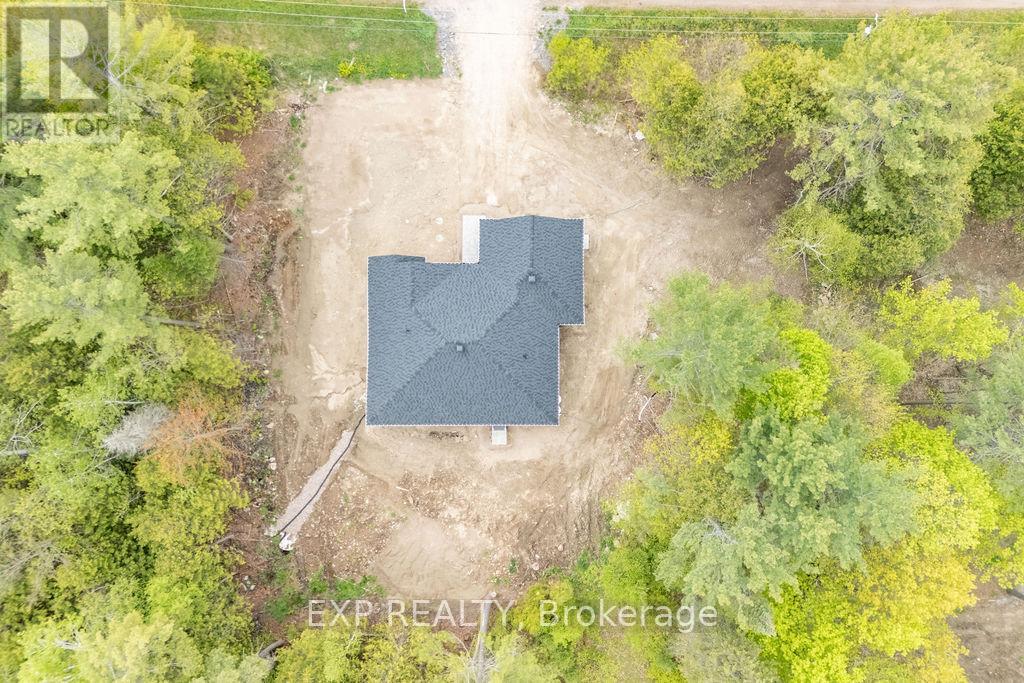 Photo 45 of 912 Burnstown Road, Mcnab Braeside ON