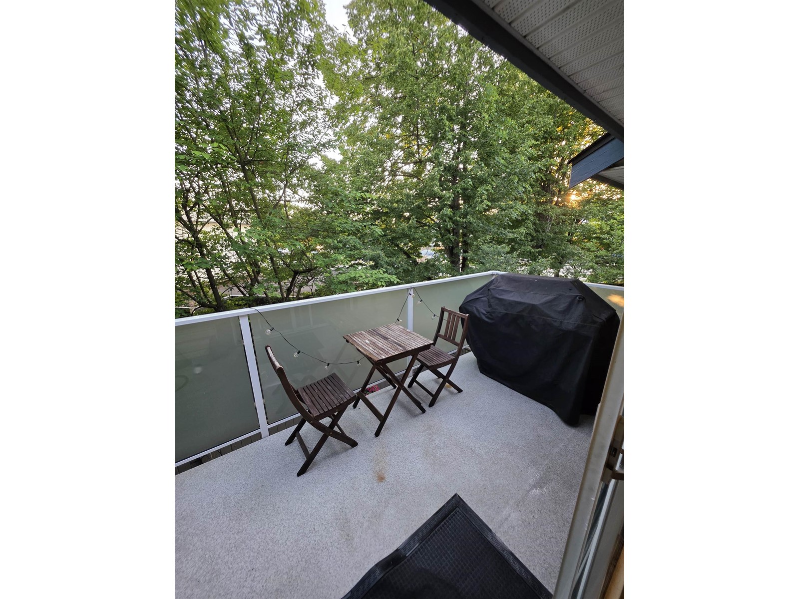 Photo 10 of 5 5662 208 Street, Langley BC