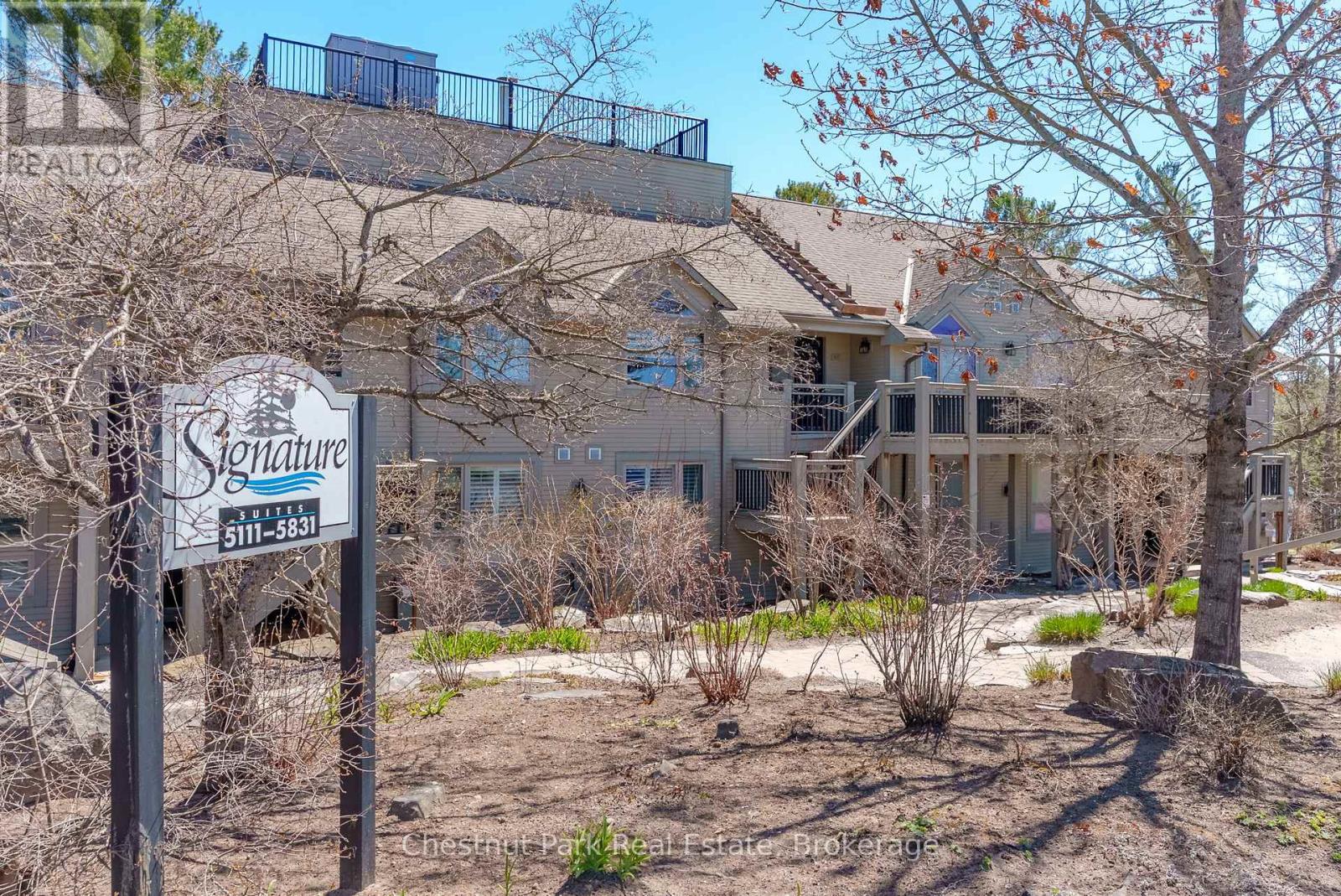 Photo 35 of 5521 Grandview Signature Drive, Huntsville ON