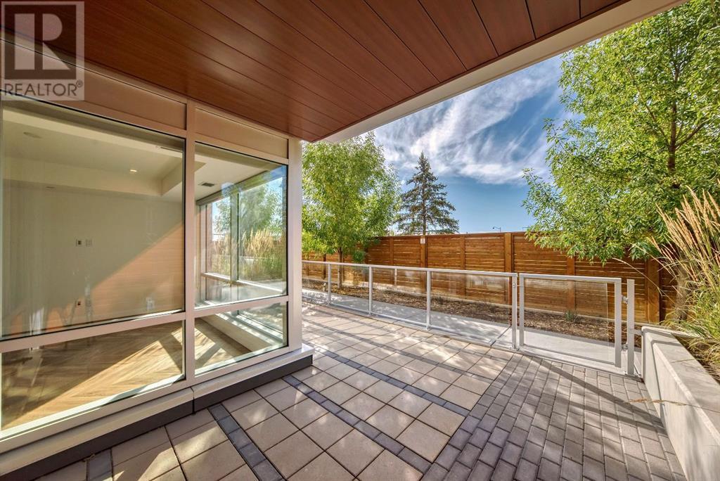 Single Family House Multi-level for Sale in   Broadcast Avenue SW West Springs Calgary 