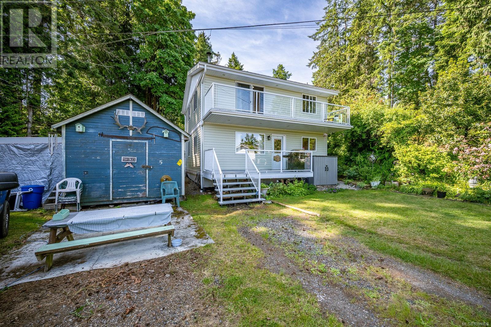 Photo 58 of 5 6919 Island Hwy W, Bowser BC