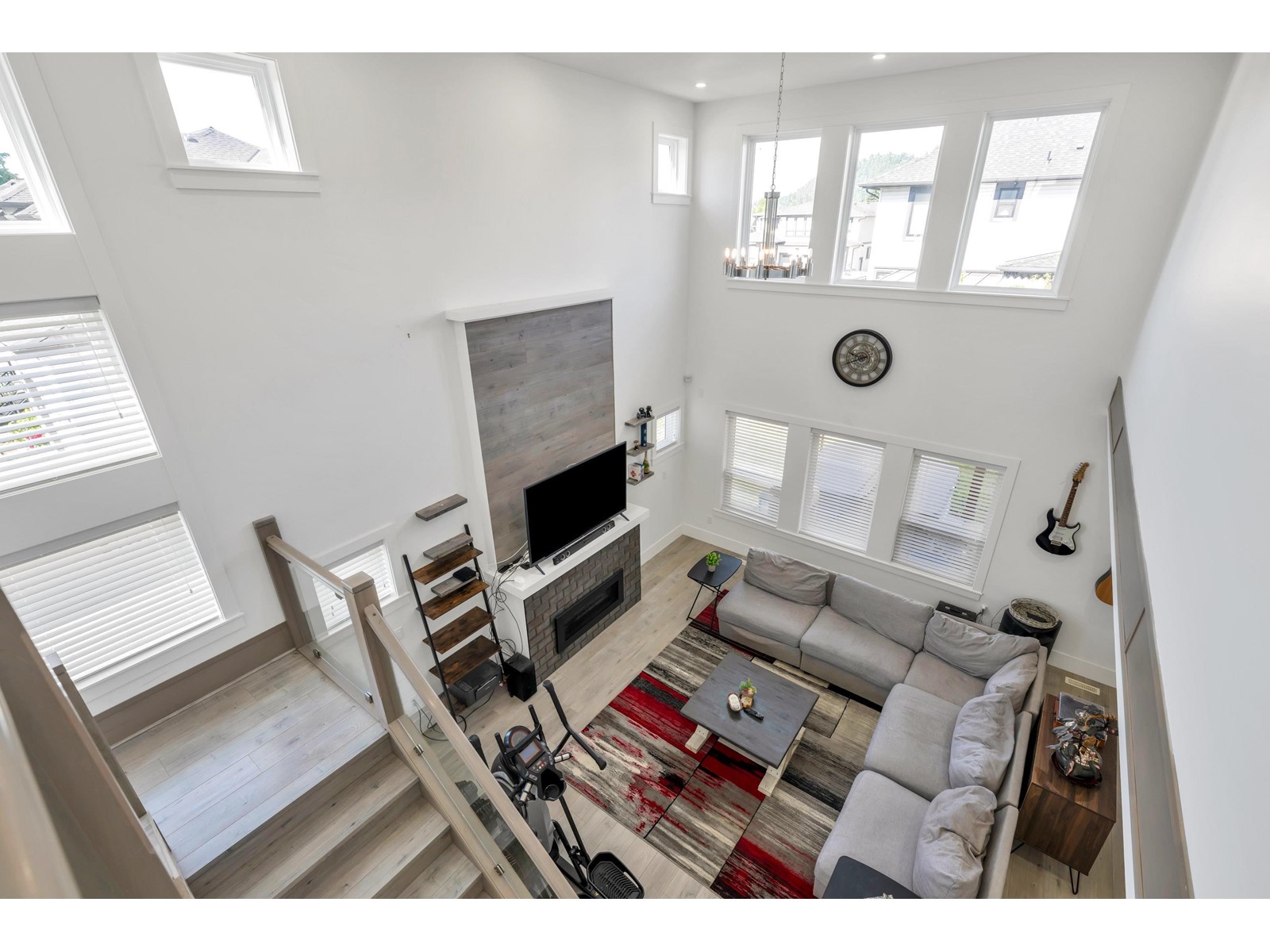 35281 EWERT AVENUE, Mission