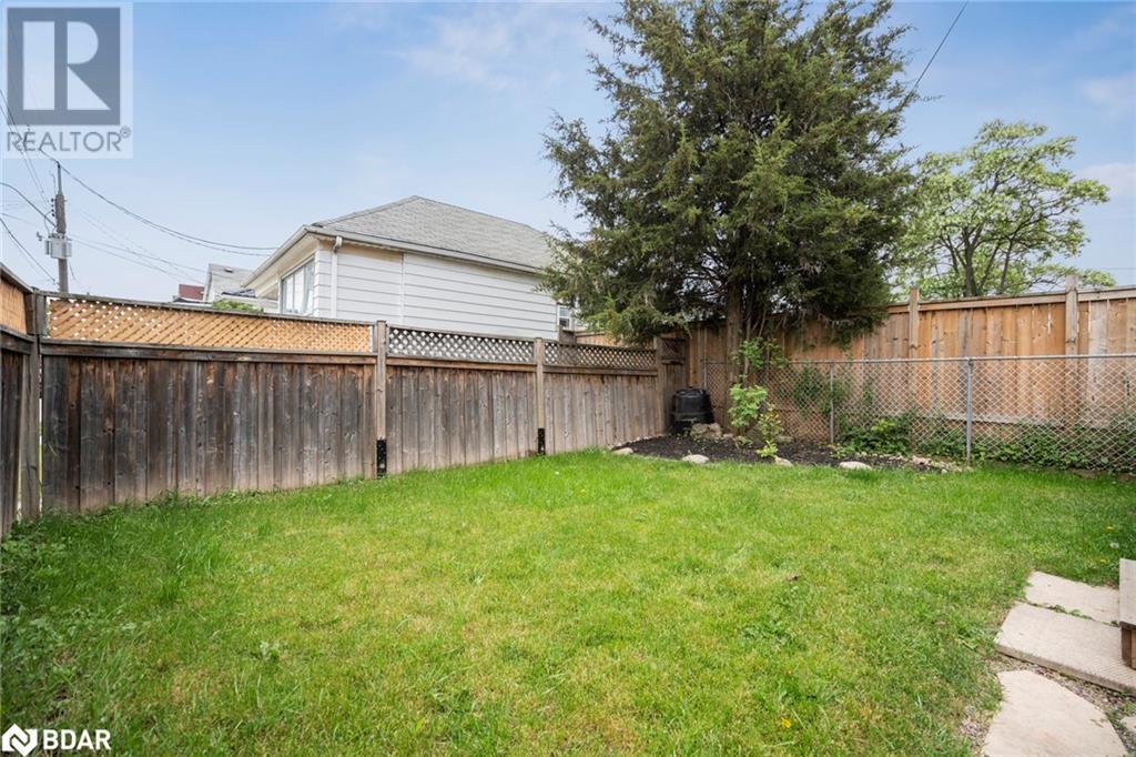 Photo 32 of 20 Robins Avenue, Hamilton ON