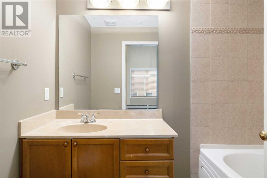Single Family House for Sale in    Avenue SW Beltline Calgary 