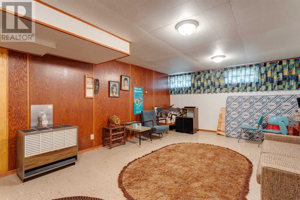 Single Family House Bungalow for Sale in  Wildwood Drive SW Wildwood Calgary 