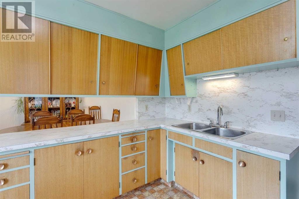 Single Family House Bungalow for Sale in  Wildwood Drive SW Wildwood Calgary 