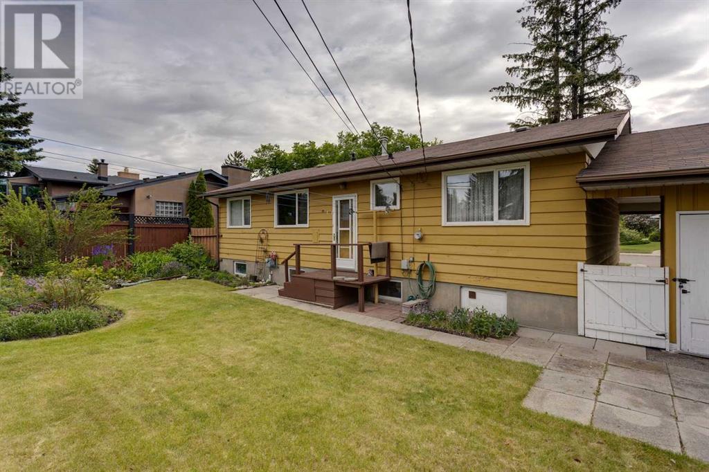 Single Family House Bungalow for Sale in  Wildwood Drive SW Wildwood Calgary 