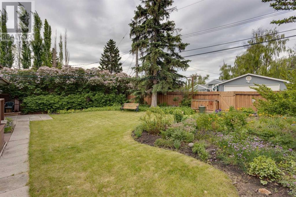 Single Family House Bungalow for Sale in  Wildwood Drive SW Wildwood Calgary 