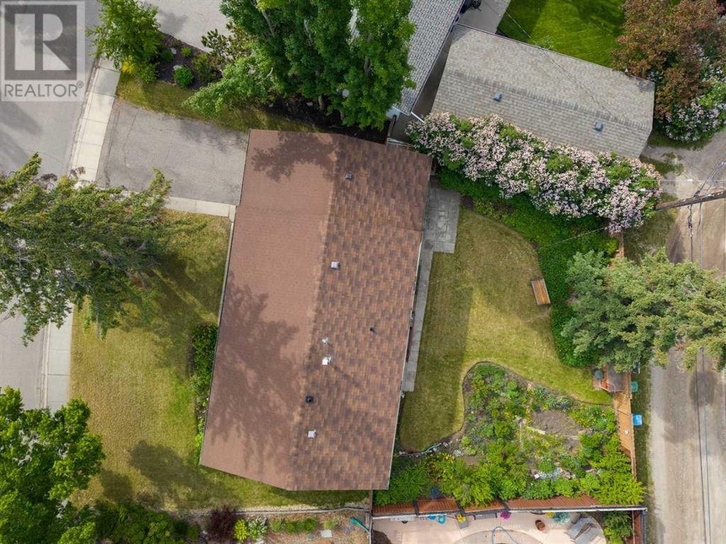 Single Family House Bungalow for Sale in  Wildwood Drive SW Wildwood Calgary 