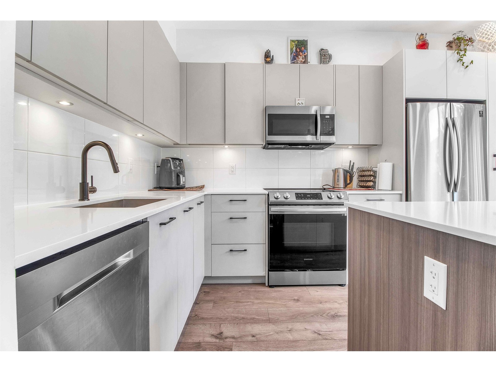 20 15255 SITKA DRIVE, Surrey real estate listing R3011522
