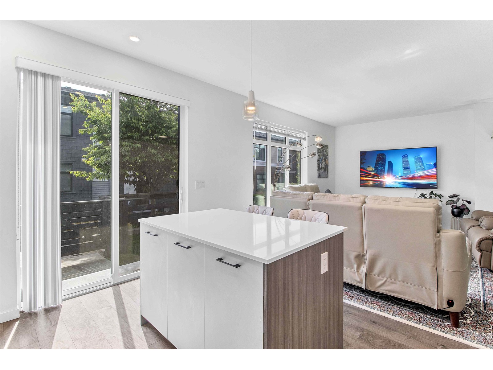 20 15255 SITKA DRIVE, Surrey real estate listing R3011522