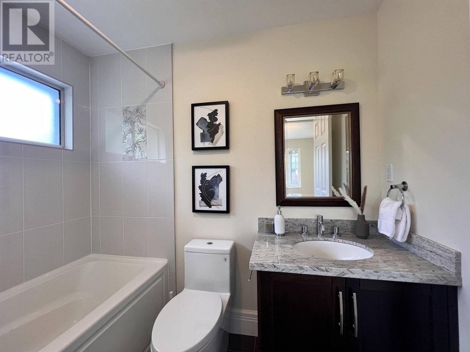 Photo 31 of 2508 W 34th Avenue, Vancouver BC