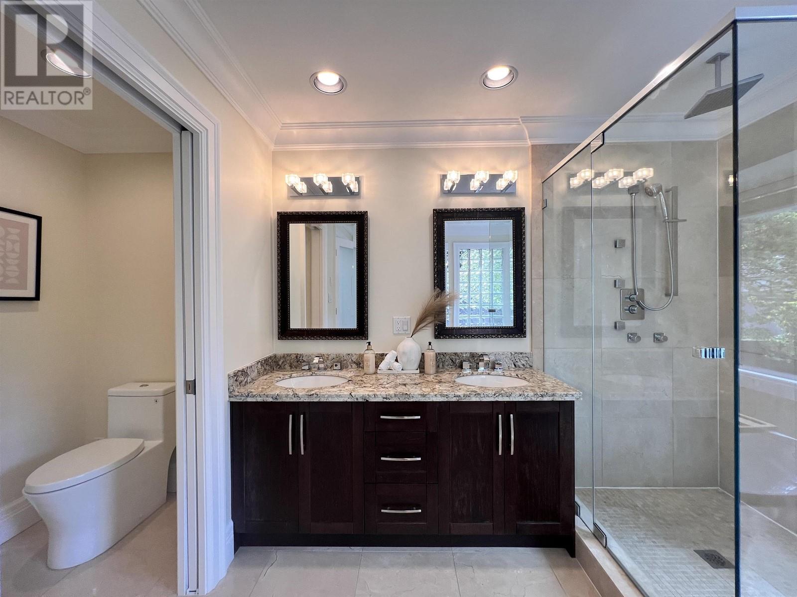 Photo 27 of 2508 W 34th Avenue, Vancouver BC