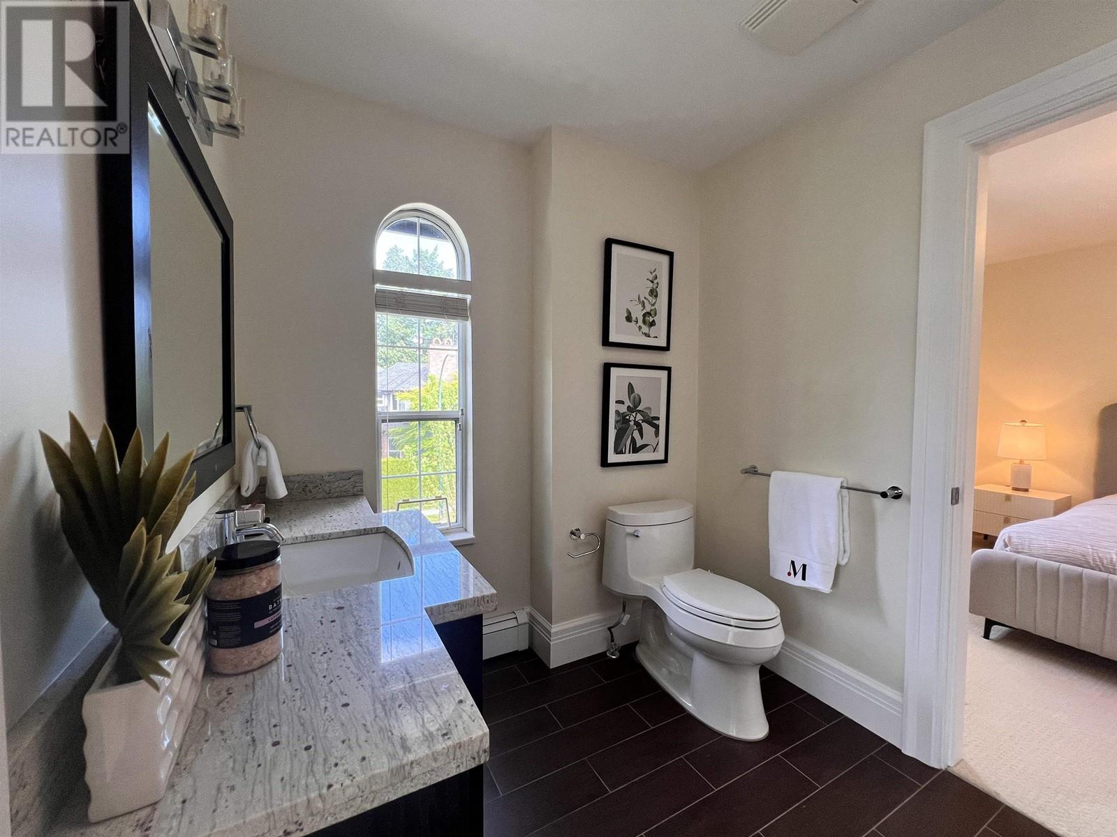 Photo 34 of 2508 W 34th Avenue, Vancouver BC