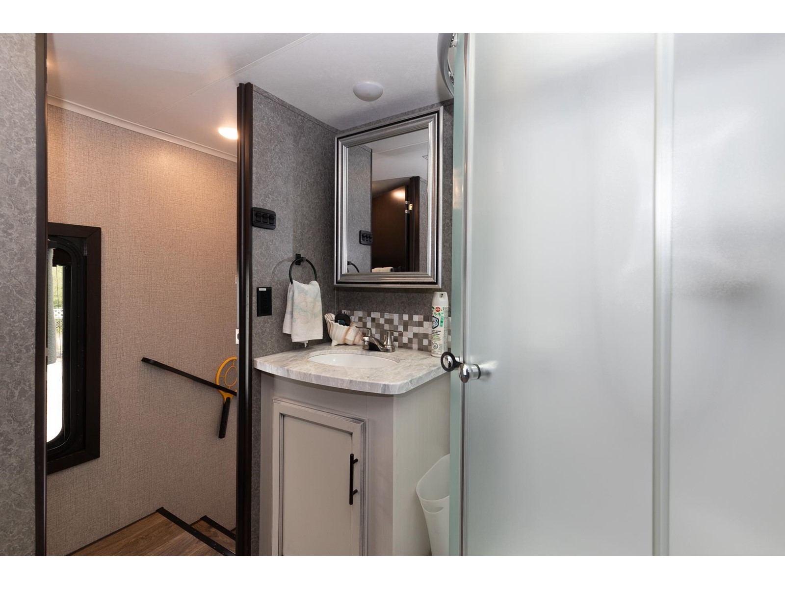 36111 RIDGEVIEW ROAD, Mission